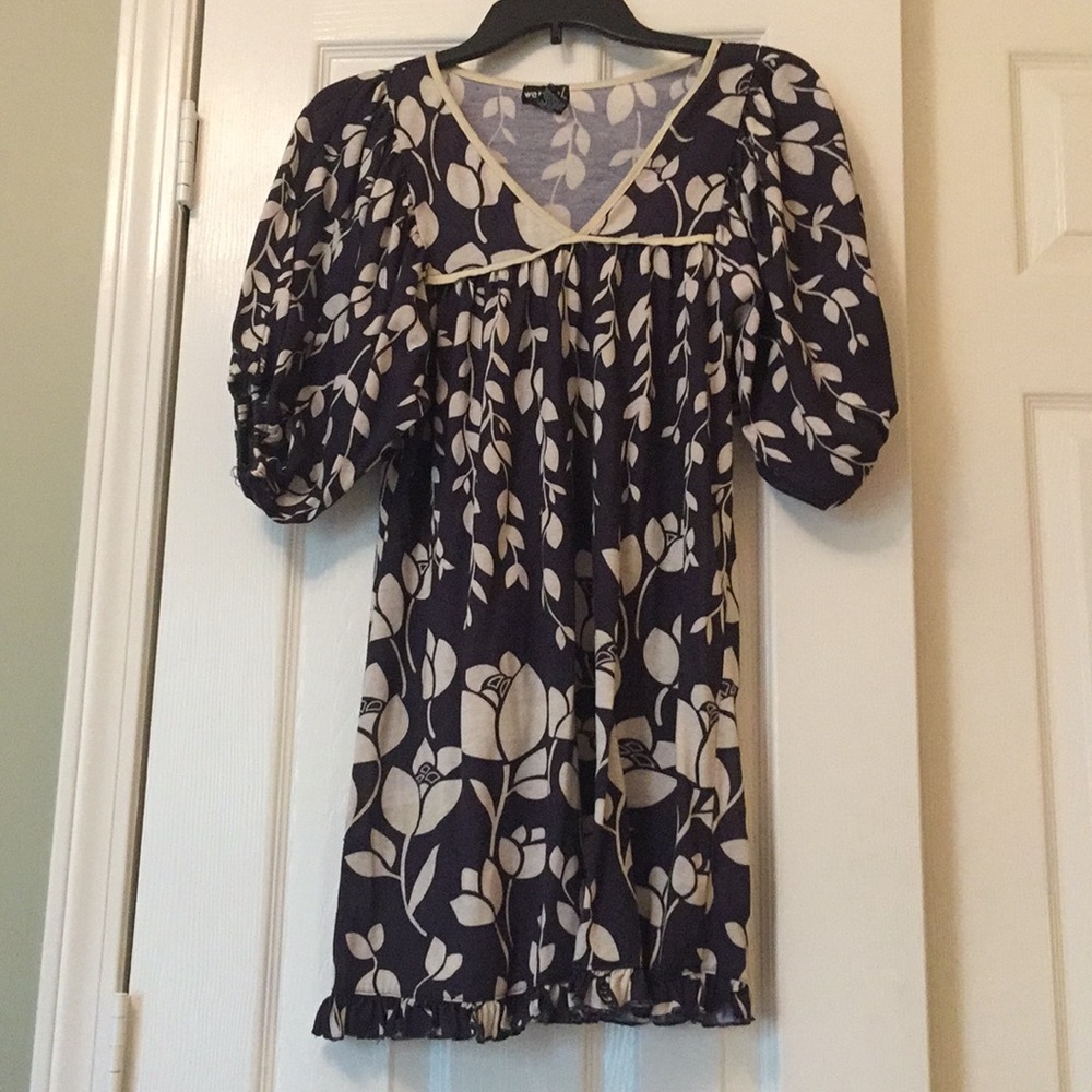 Floral white and navy mini dress